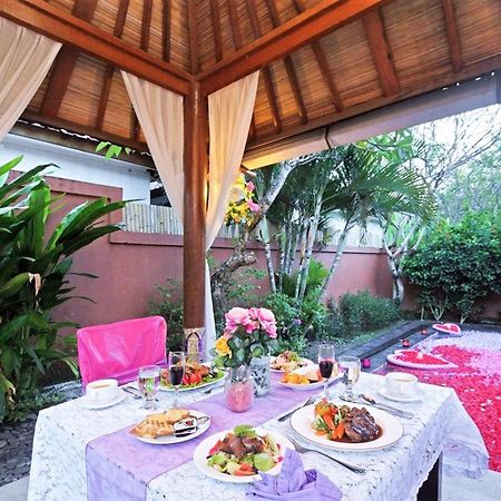 One Bedroom Private Villa Kuta Семиньяк Экстерьер фото