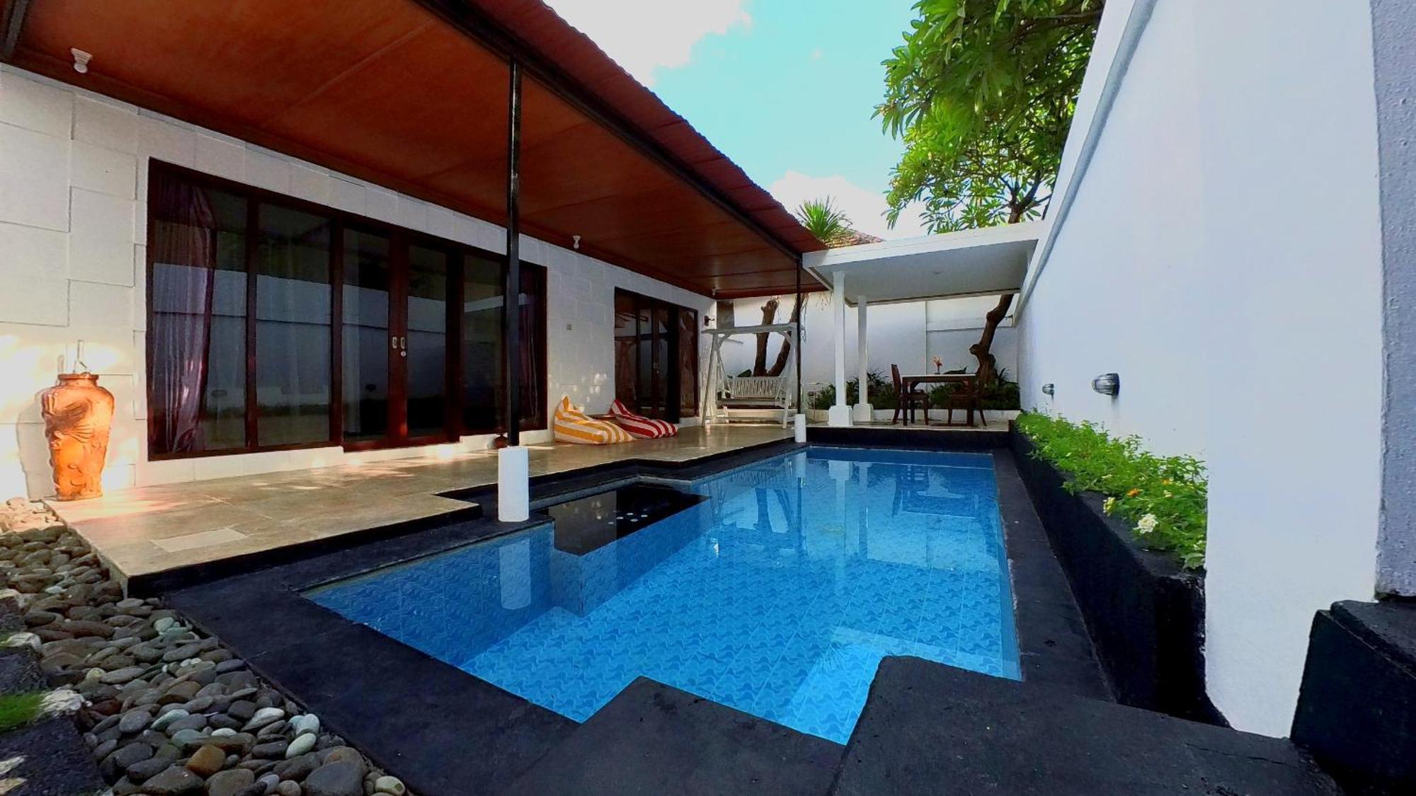 One Bedroom Private Villa Kuta Семиньяк Экстерьер фото