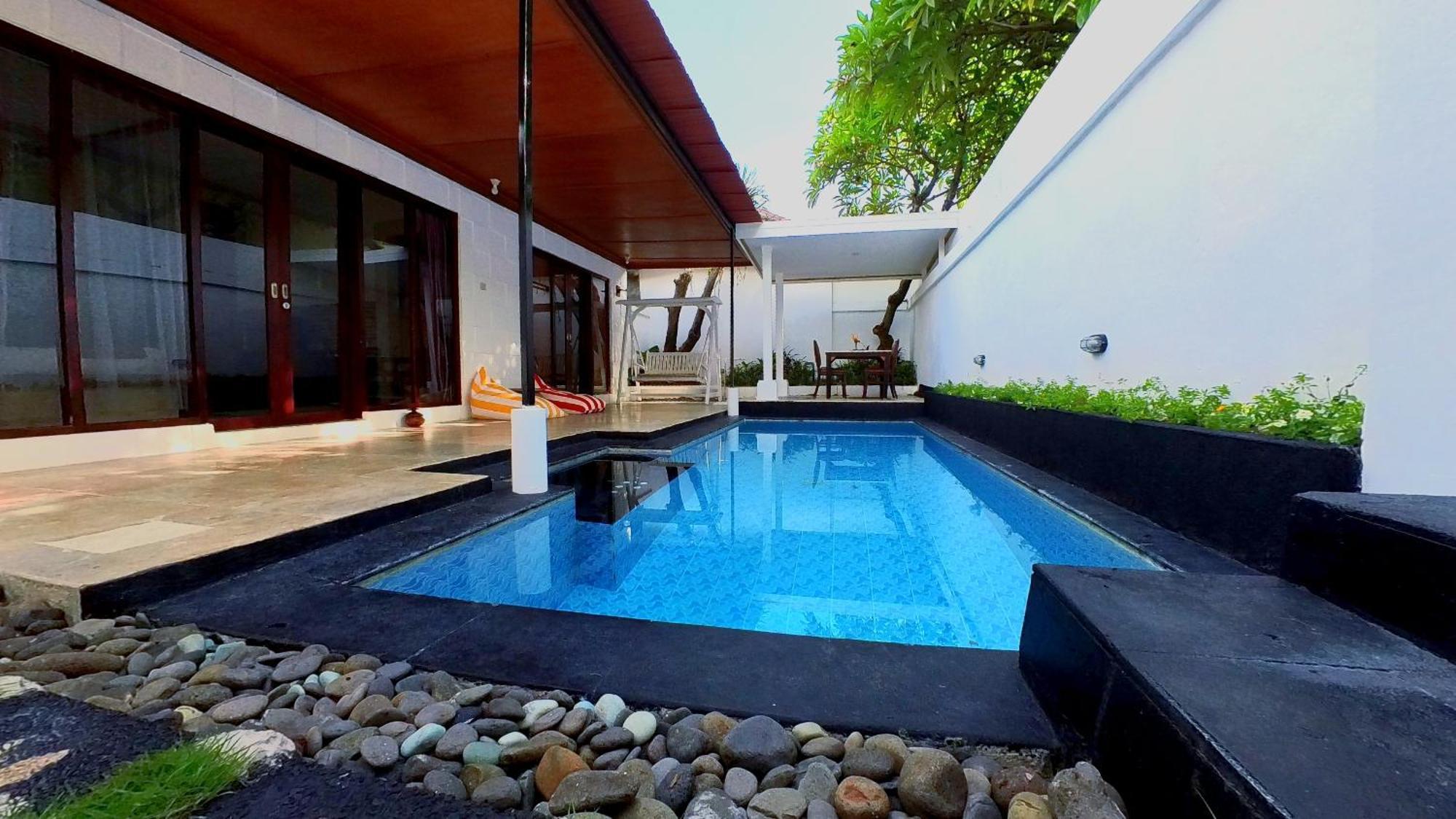 One Bedroom Private Villa Kuta Семиньяк Экстерьер фото