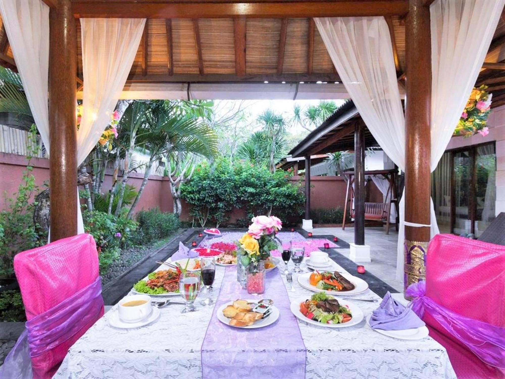 One Bedroom Private Villa Kuta Семиньяк Экстерьер фото