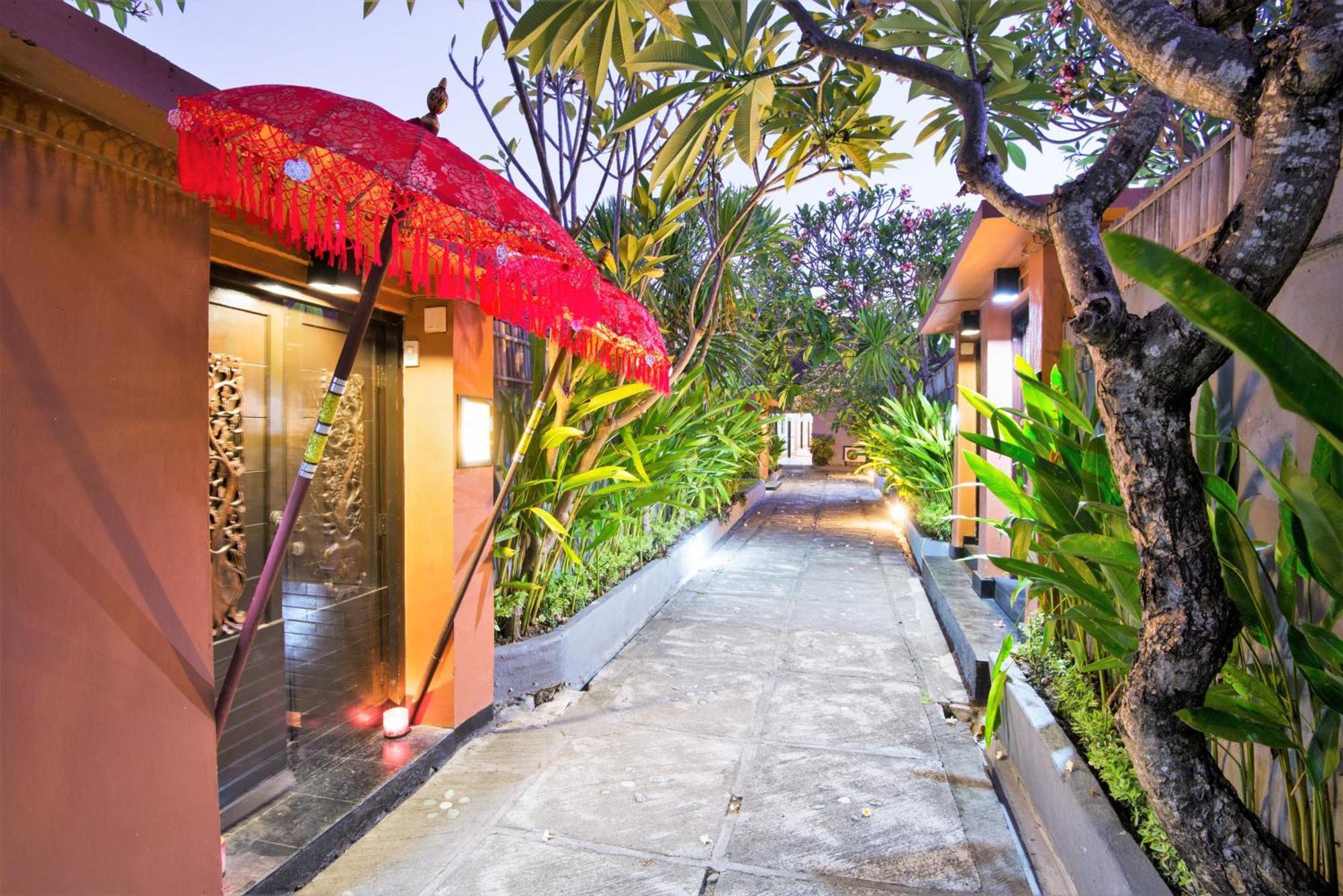 One Bedroom Private Villa Kuta Семиньяк Экстерьер фото